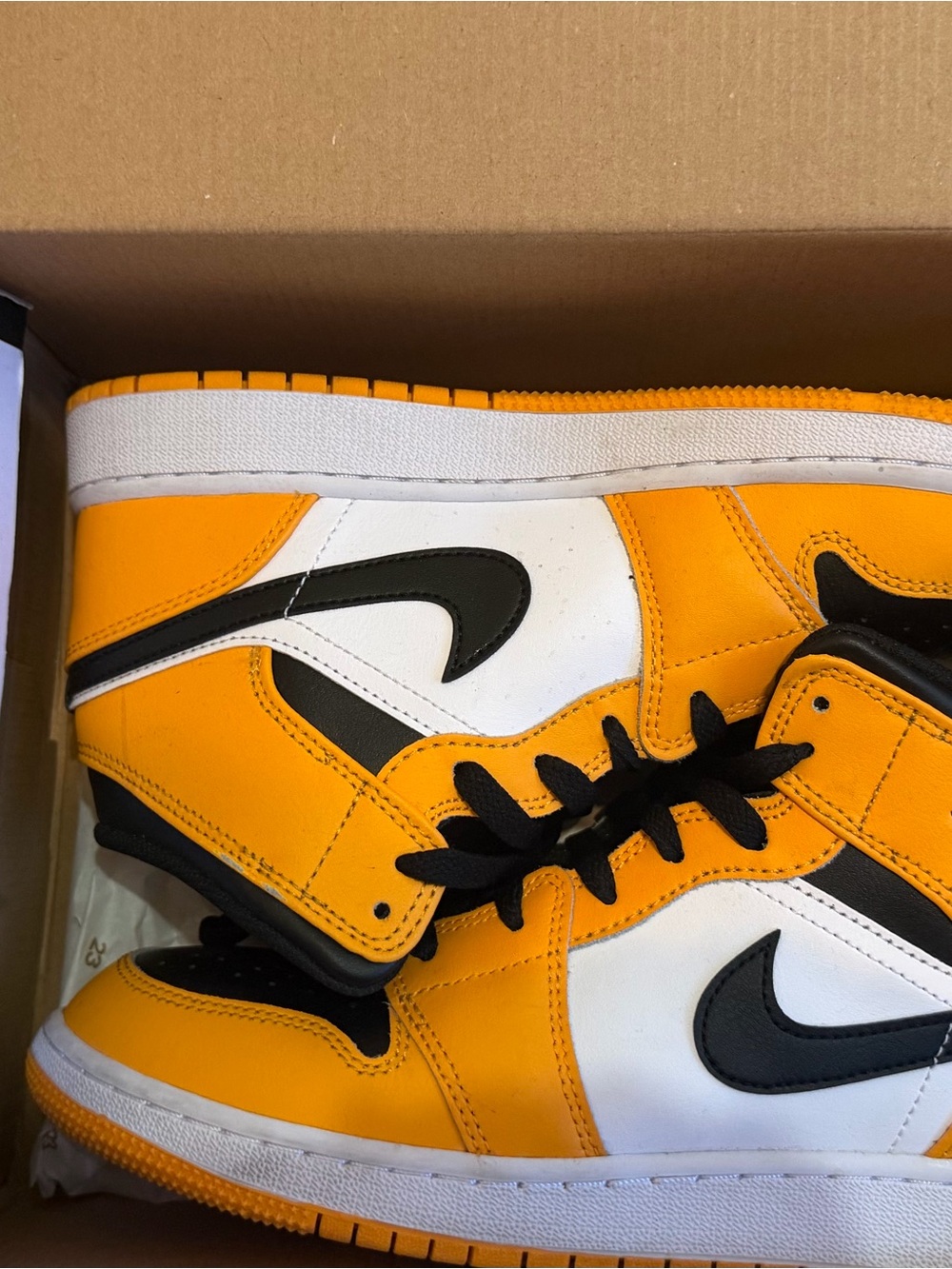 Nike Taxi Yellow and Black High-Top Sneakers Women’s size 8.5